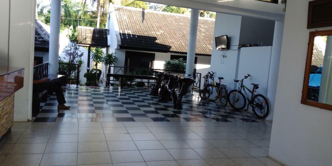 Hotel Gbs Malingping Exterior foto